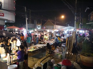 Chiang Mai Sunday Night Walking Street Market - Renegade Travels