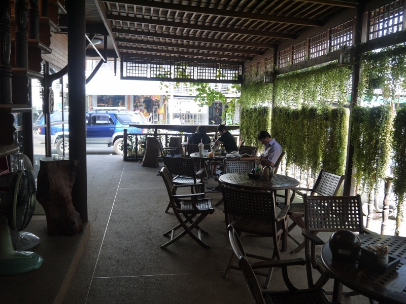 Coffee Shops In Surin, Thailand - Renegade Travels